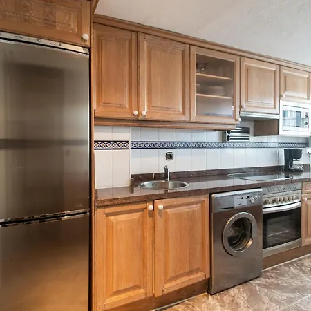 Avines Apartment *